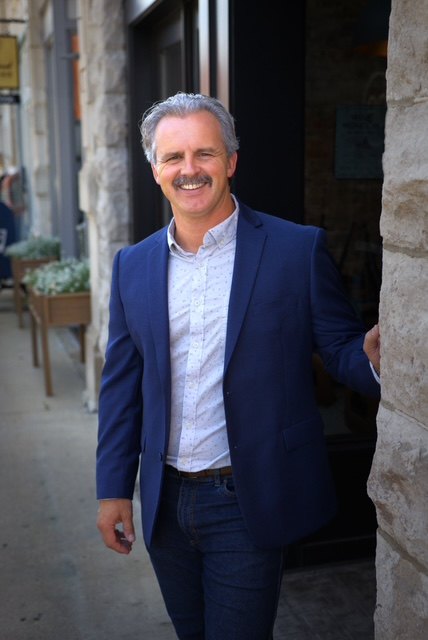 Darin Moon, Managing Broker at Sycamore Realtors